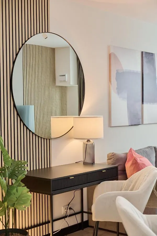 Wroclavia Apartments Dyrekcyjna By Noclegi Renters Вроцлав