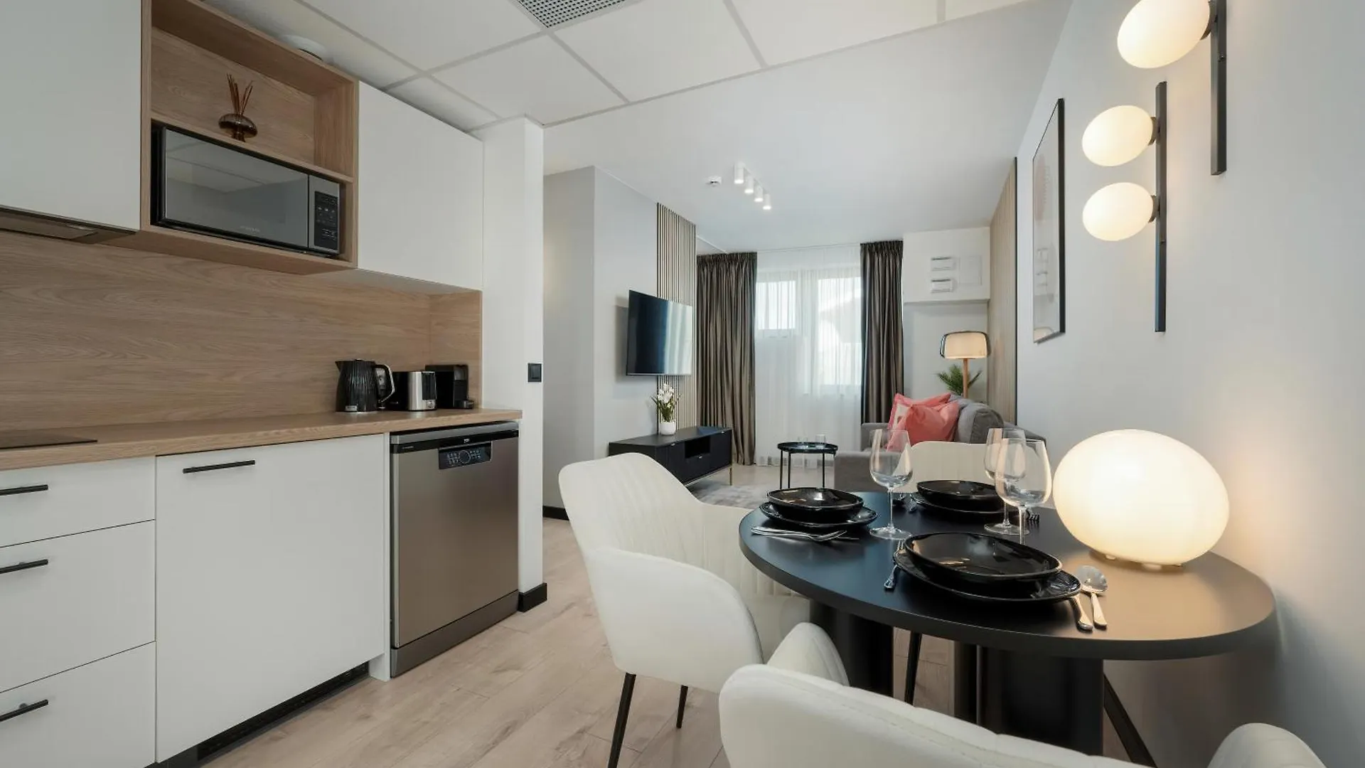 Wroclavia Apartments Dyrekcyjna By Noclegi Renters Вроцлав
